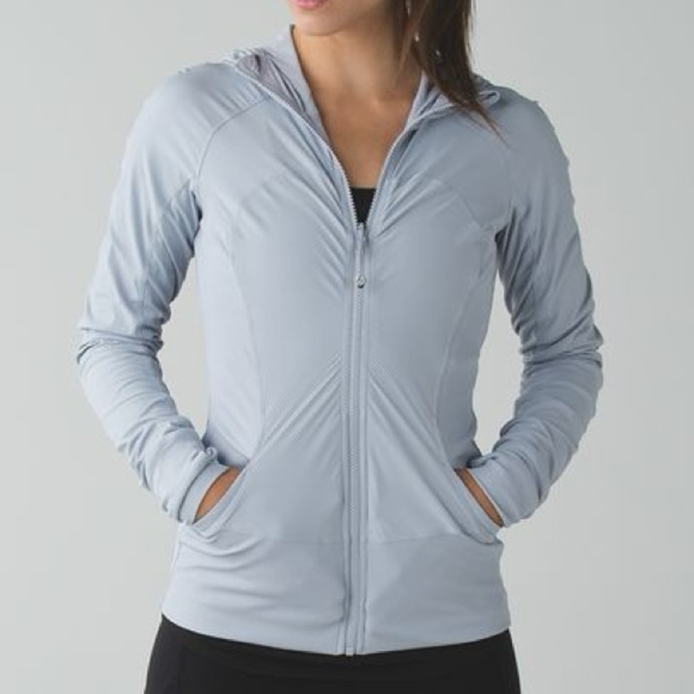 Lululemon In Flux Reversible Jacket in Silver Fox